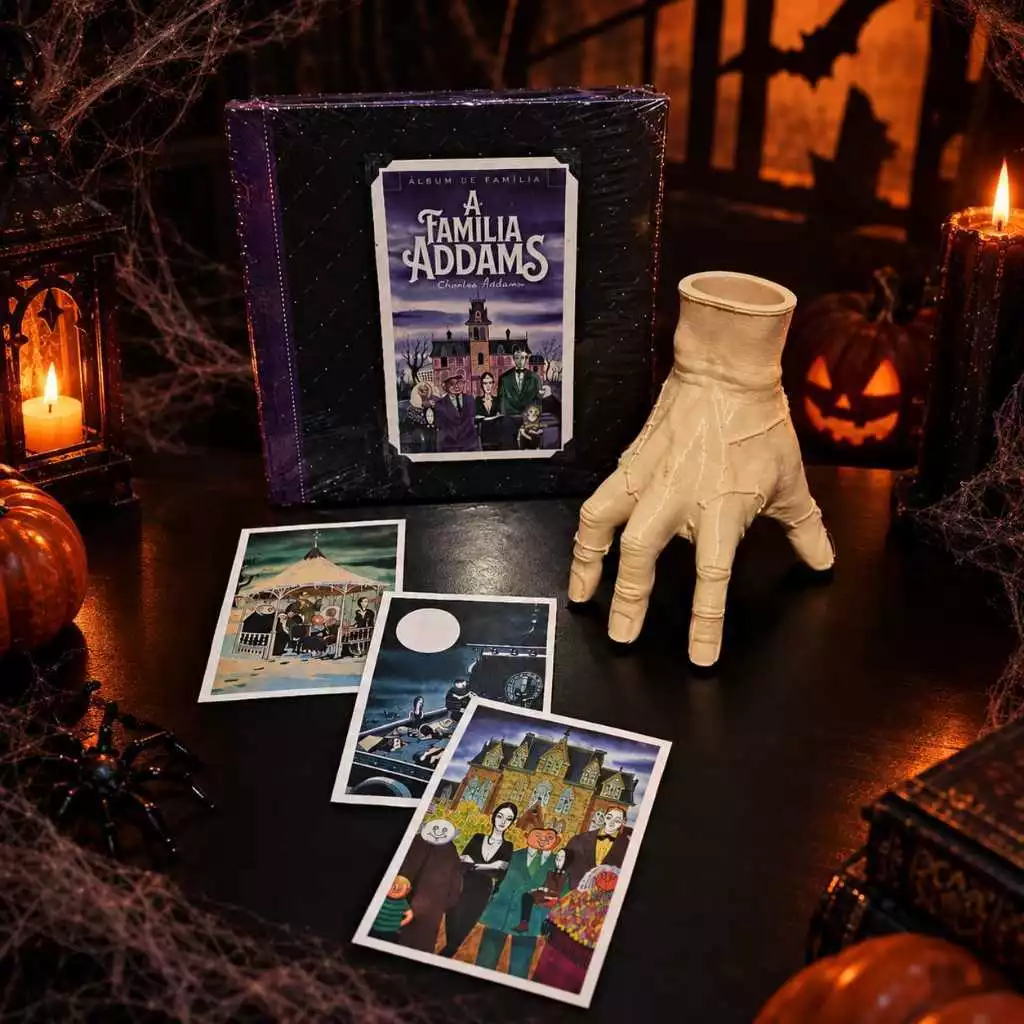 Álbum de Família — A Família Addams